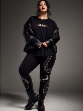 Torrid Black Leggings with White Snake & Moon Print